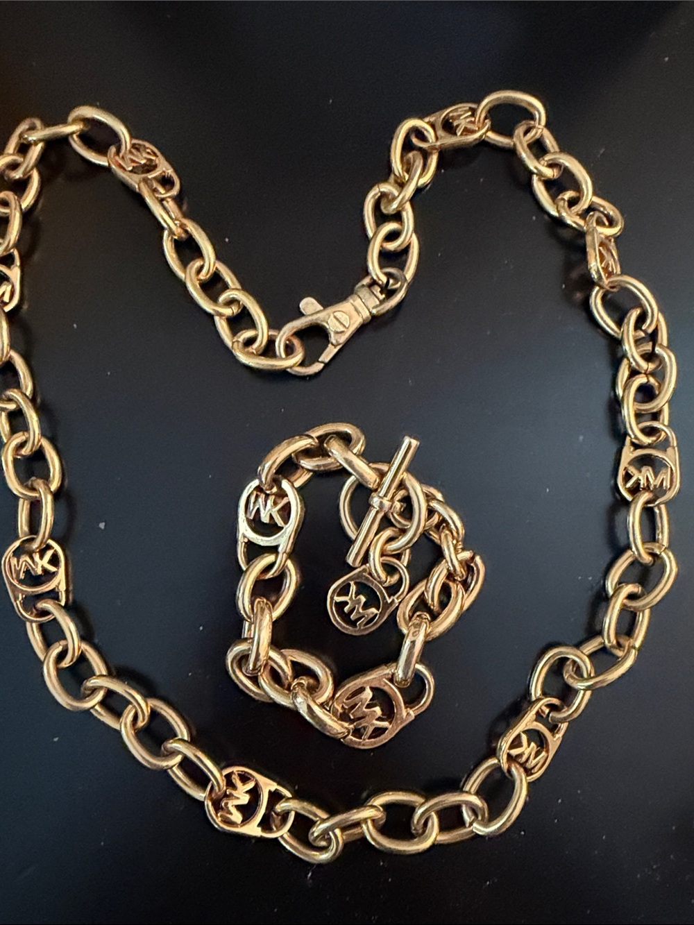 Michael Kors Polished Gold Link Necklace and bracelet Set